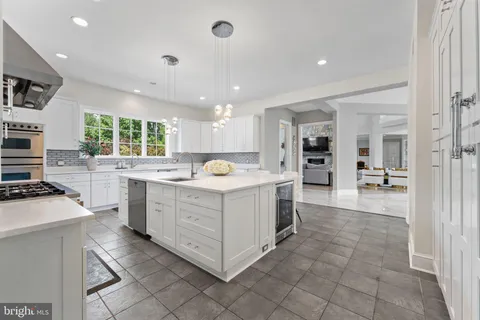 $6,500,000 | 9500 Georgetown Pike, Great Falls, VA 22066