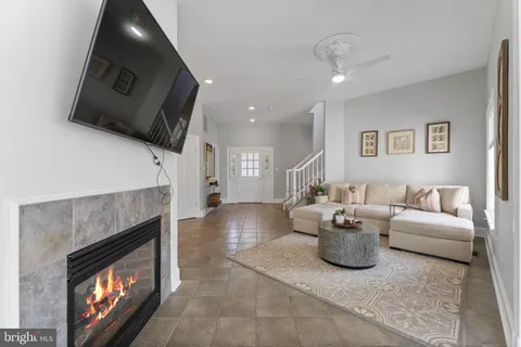 $6,500,000 | 9500 Georgetown Pike, Great Falls, VA 22066