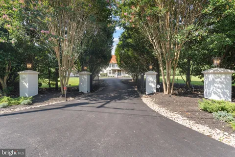 $6,500,000 | 9500 Georgetown Pike, Great Falls, VA 22066