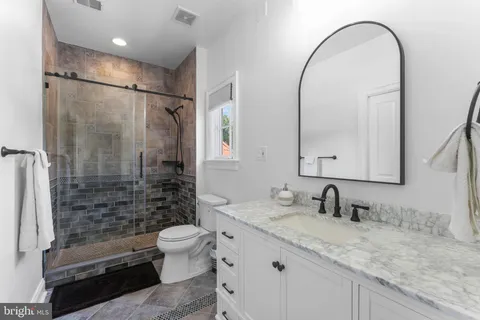 $6,500,000 | 9500 Georgetown Pike, Great Falls, VA 22066