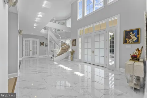 $6,500,000 | 9500 Georgetown Pike, Great Falls, VA 22066