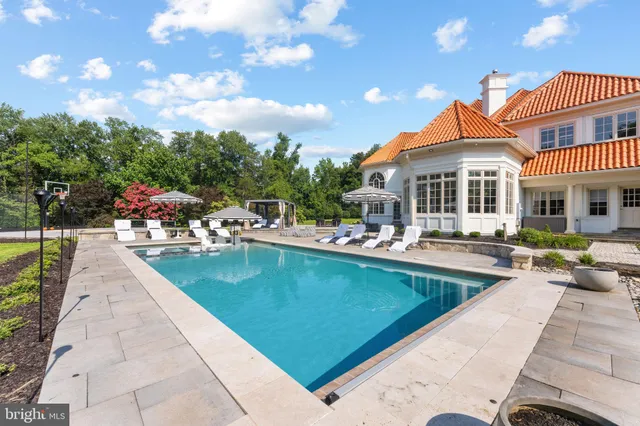 $6,500,000 | 9500 Georgetown Pike, Great Falls, VA 22066