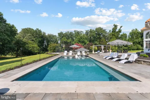 $6,500,000 | 9500 Georgetown Pike, Great Falls, VA 22066