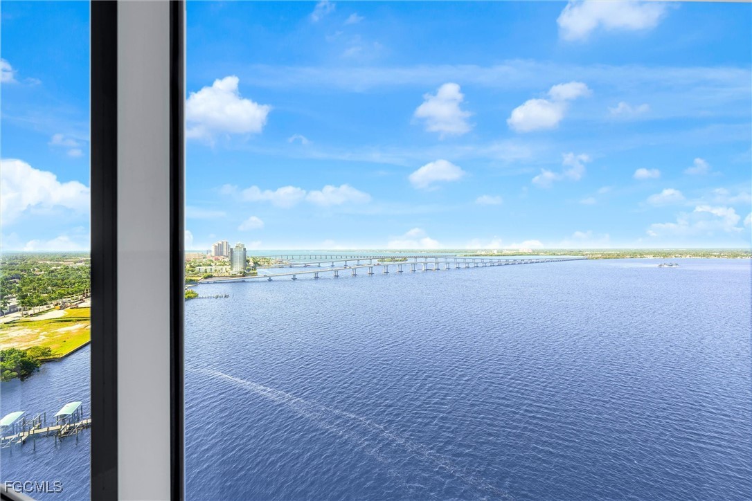 2745 First Street, Unit 1802 Fort Myers, FL 33916 - Photo 21 of 36