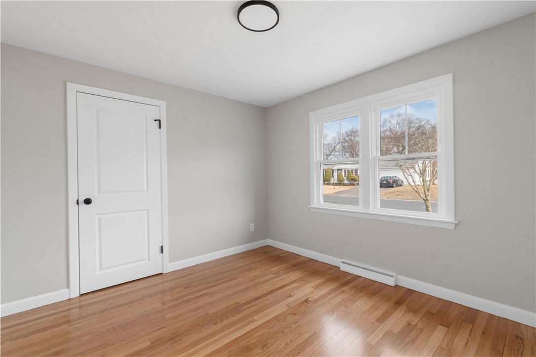 40 Ashwood Circle Warwick, RI 02886 - Photo 16 of 23