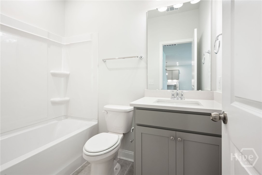 348 MONTEREY Loop Richmond Hill, GA 31324 - Photo 16 of 35