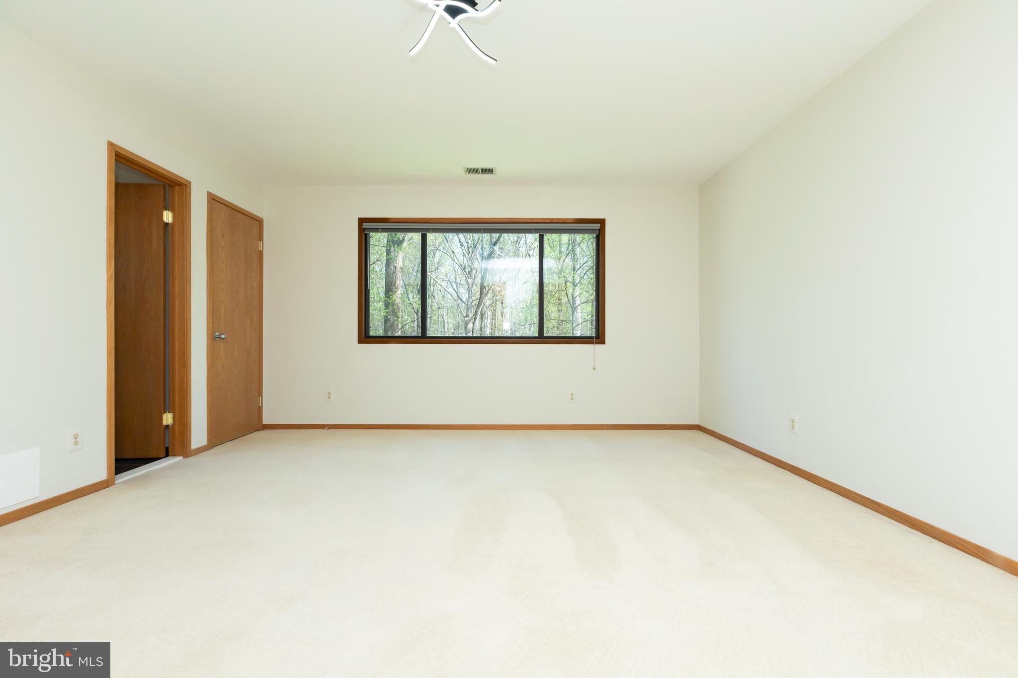 513 Springvale Road Great Falls, VA 22066 - Photo 50 of 95 3rd bedroom