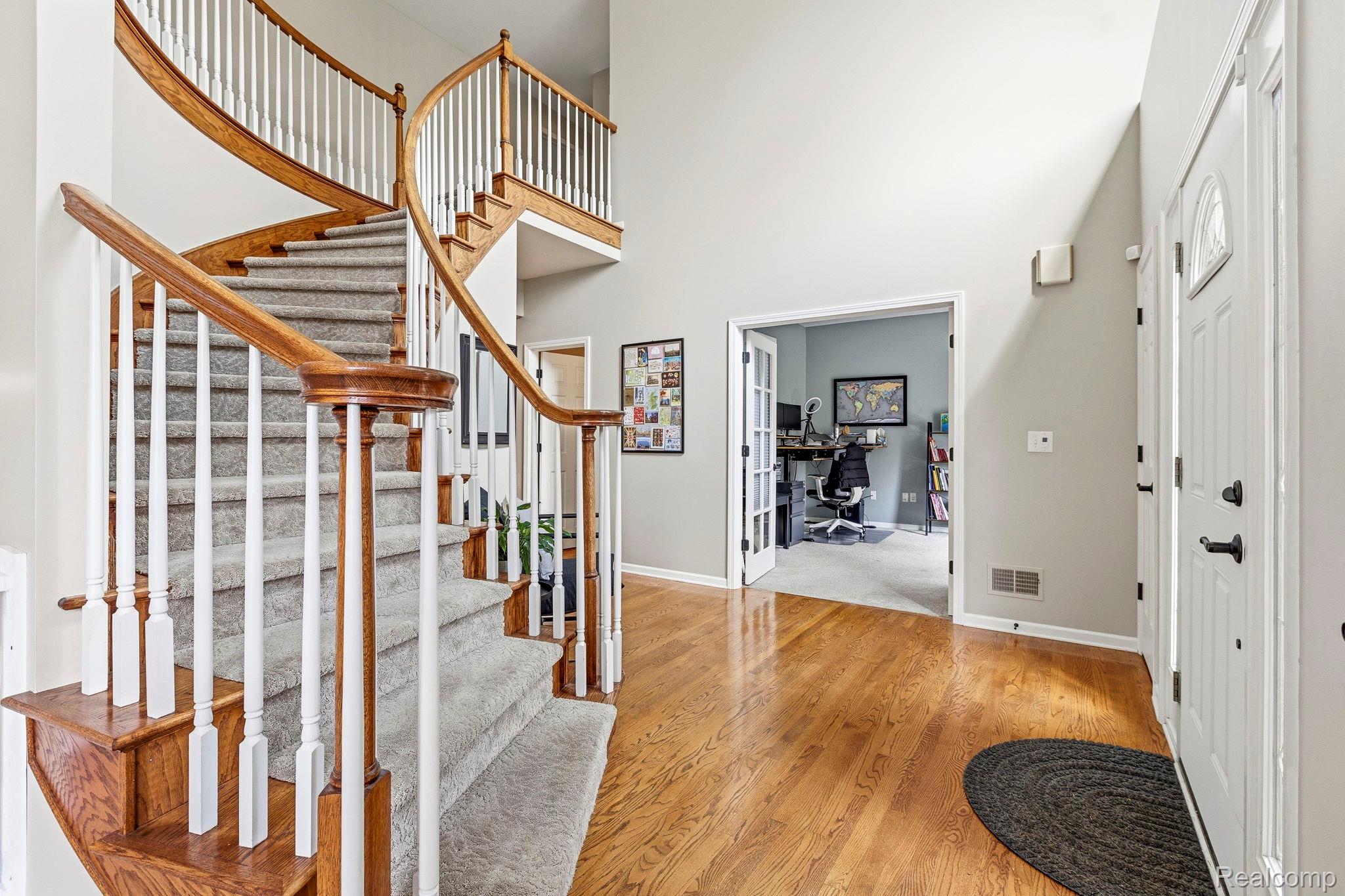 3772 Fawn Drive Rochester, MI 48306 - Photo 6 of 56 22-web-or-mls-3772 Fawn Dr - Interior (3 of 45).jpg