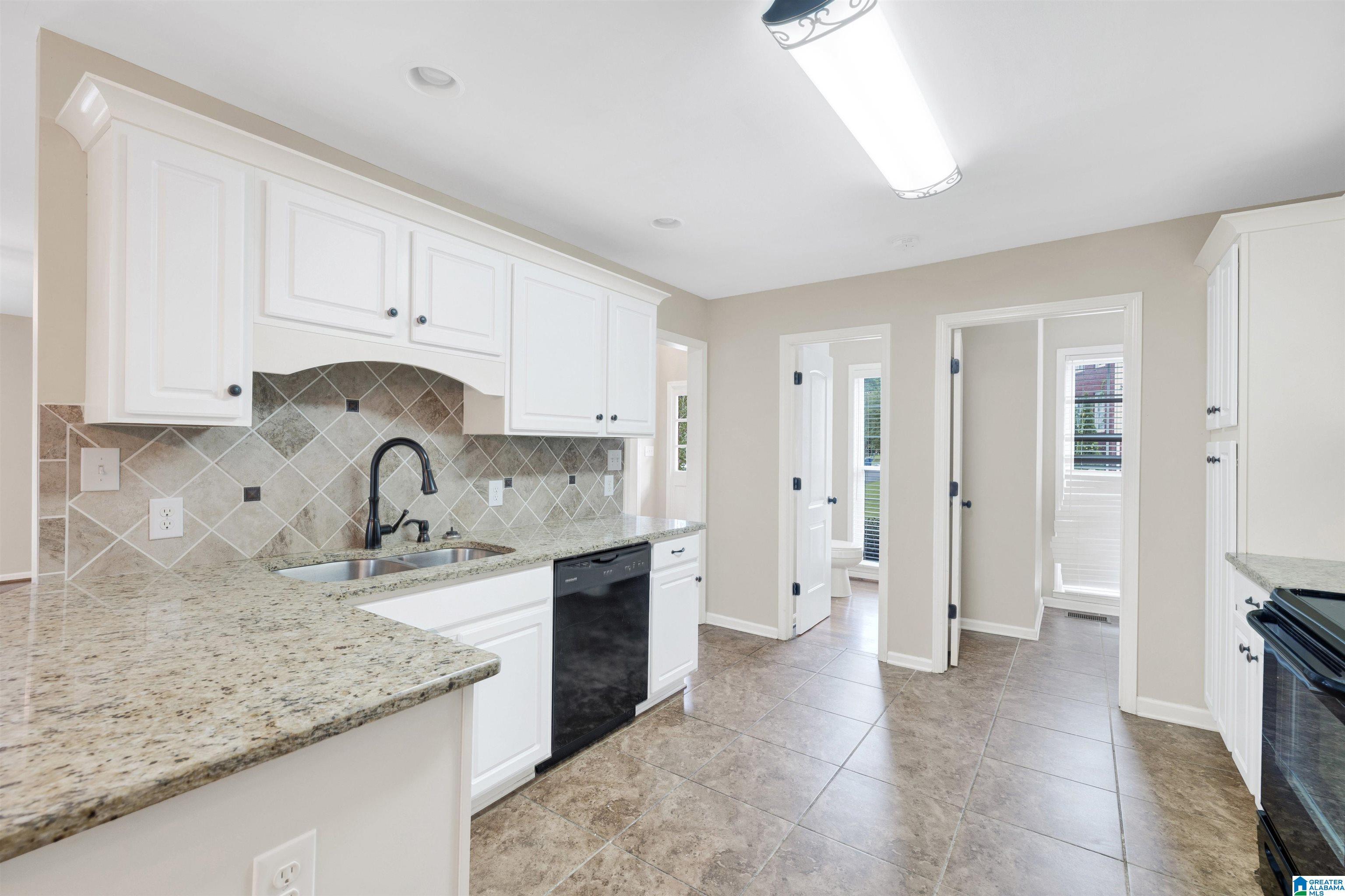 162 Cambridge Lane Alabaster, AL 35007 - Photo 25 of 27