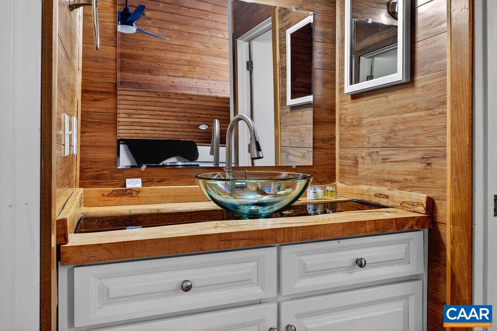 1448 Highlands Condos Roseland, VA 22967 - Photo 25 of 37