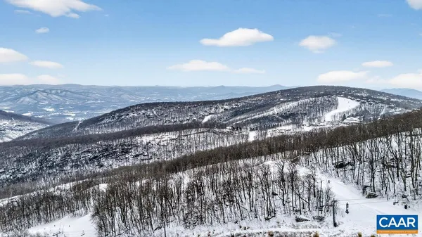 $399,675 | 1448 Highlands Condos, Roseland, VA 22967