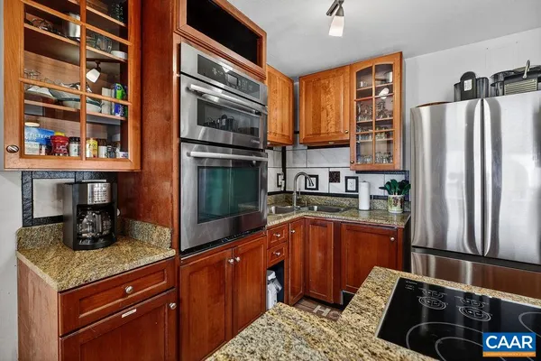 $399,675 | 1448 Highlands Condos, Roseland, VA 22967