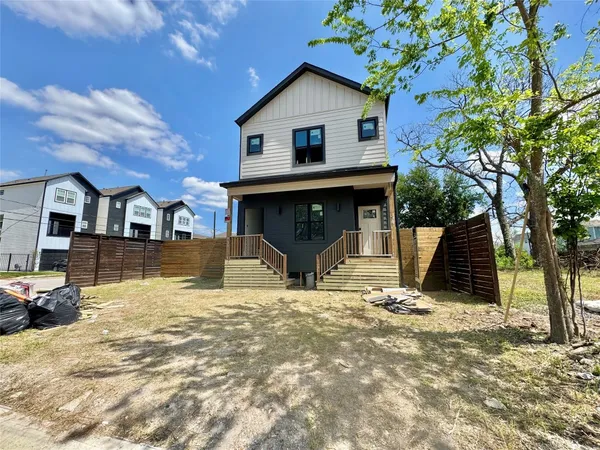 $2,250 | 1002 East 33rd Street, Houston, TX 77022