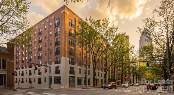 $3,262 | 426 North Tryon Street, Unit C2 1S, Charlotte, NC 28202