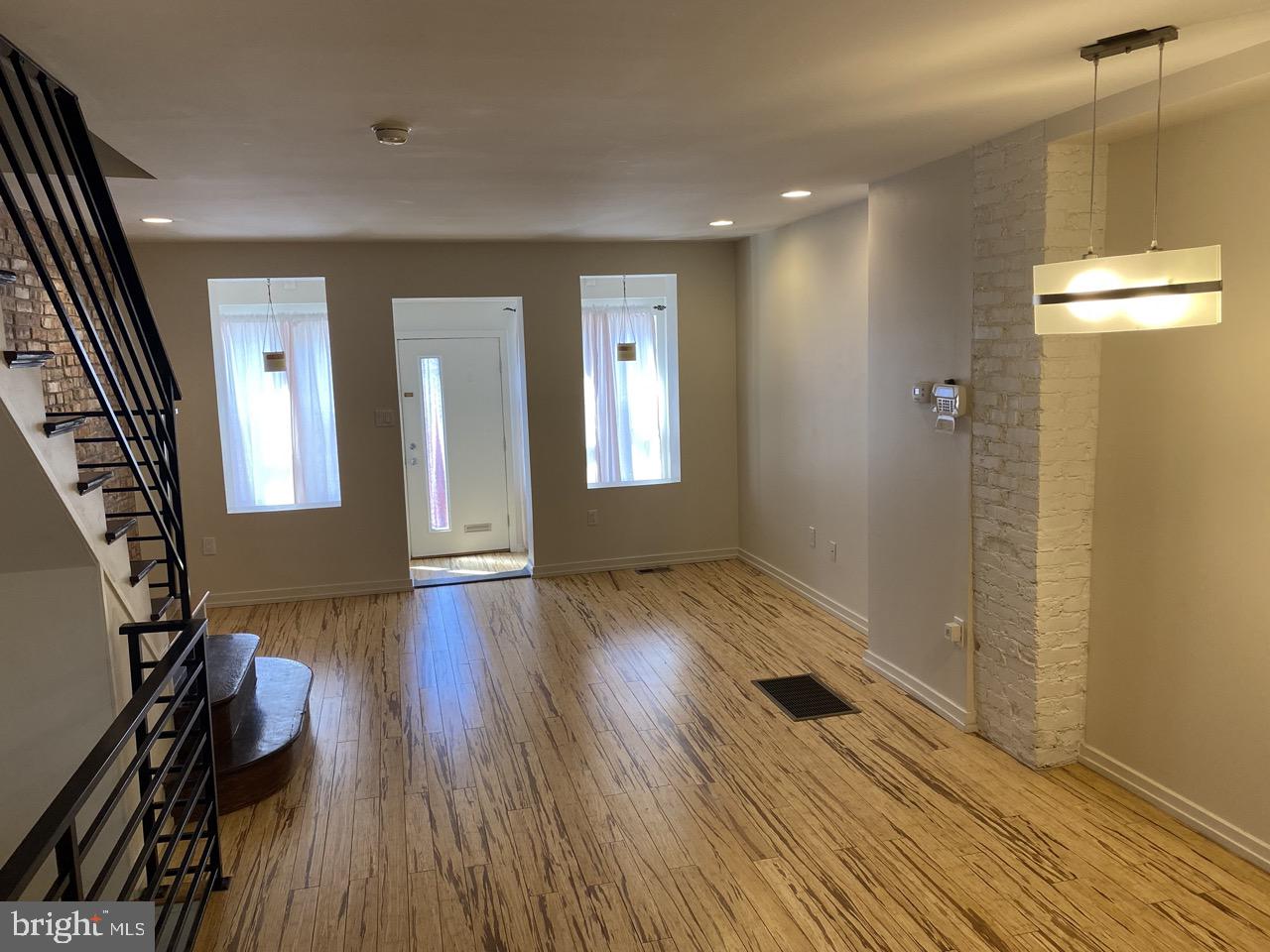 2719 Reed Street Philadelphia, PA 19146 - Photo 2 of 40