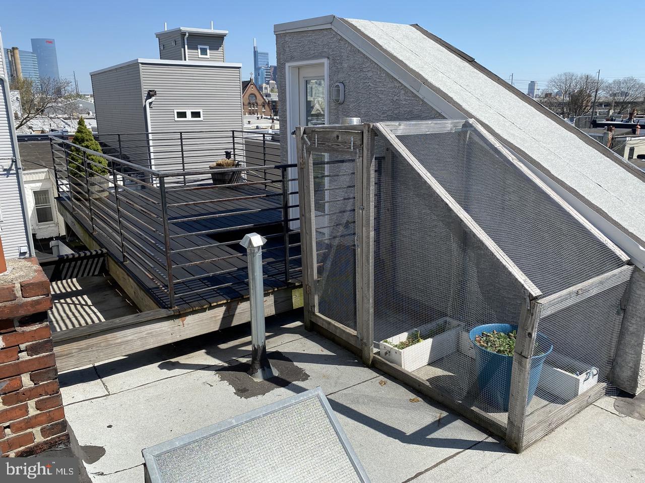 2719 Reed Street Philadelphia, PA 19146 - Photo 30 of 40