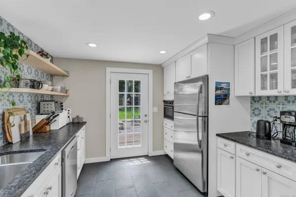 $4,200 | 140 Dunk Rock Road, Guilford, CT 06437