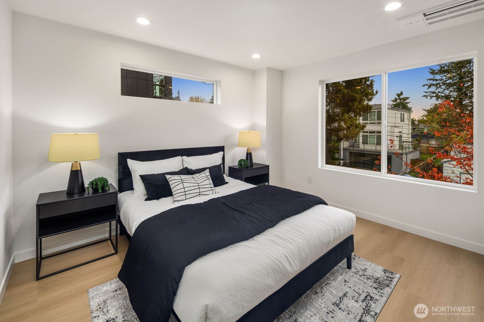 937 North 87th Street, Unit A Seattle, WA 98103 - Photo 14 of 34