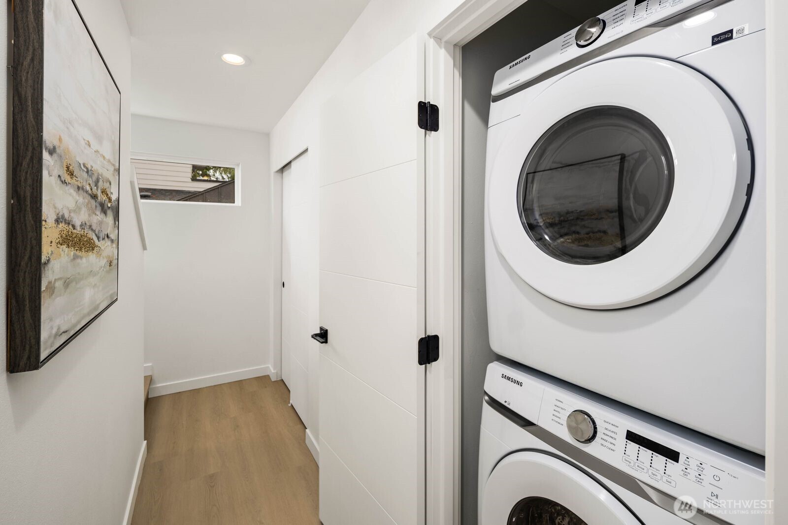 937 North 87th Street, Unit A Seattle, WA 98103 - Photo 20 of 34