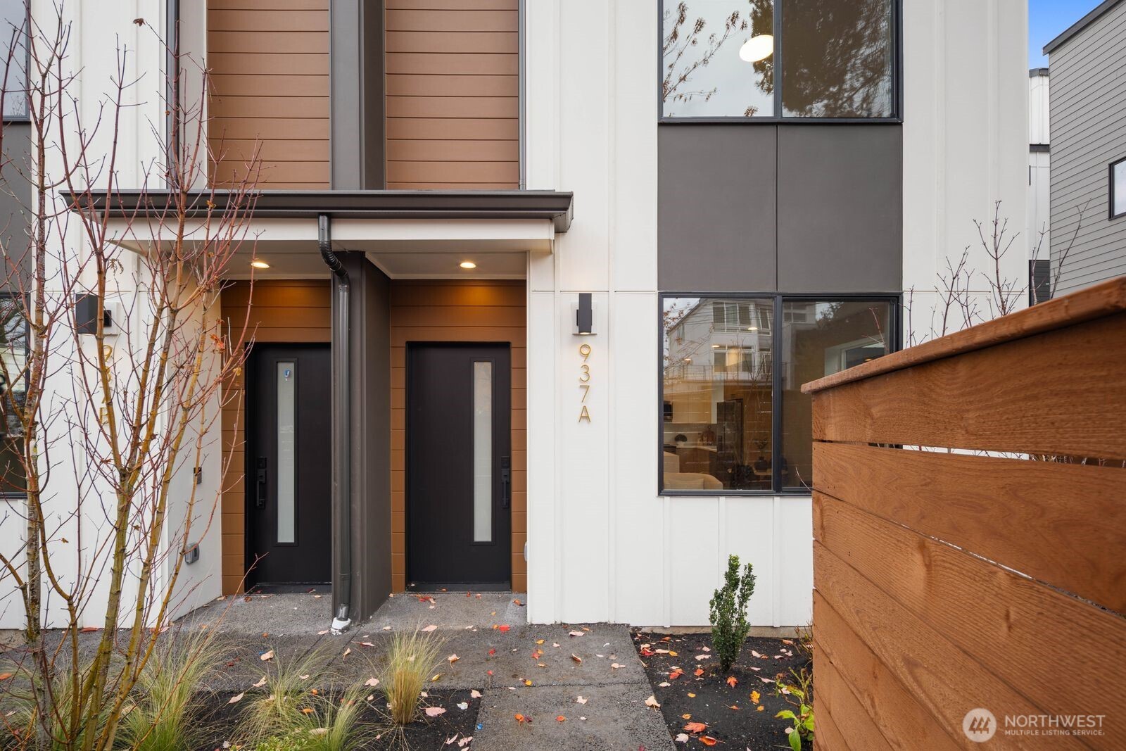 937 North 87th Street, Unit A Seattle, WA 98103 - Photo 26 of 34