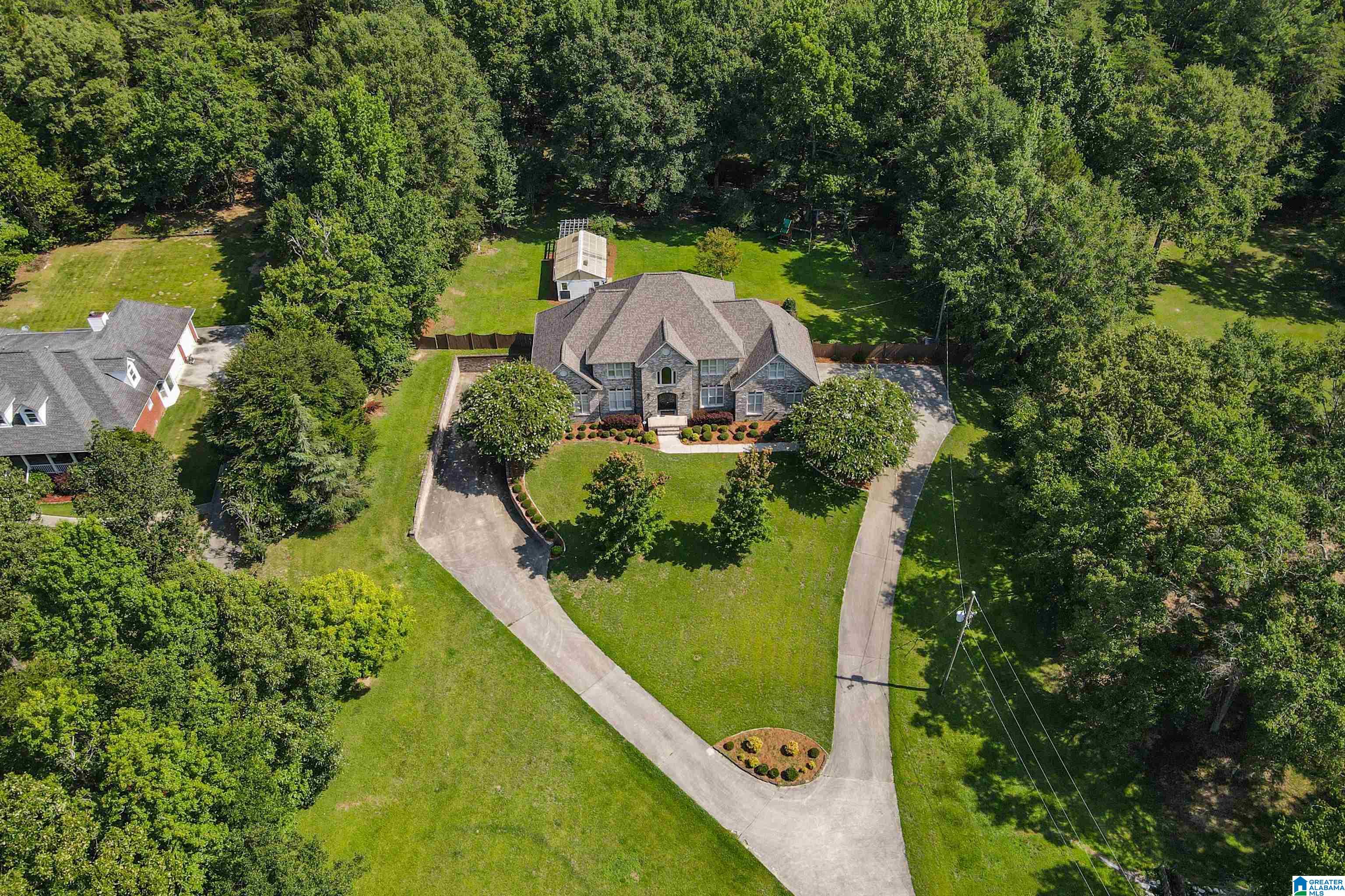 140 Windwood Circle Alabaster, AL 35007 - Photo 4 of 73