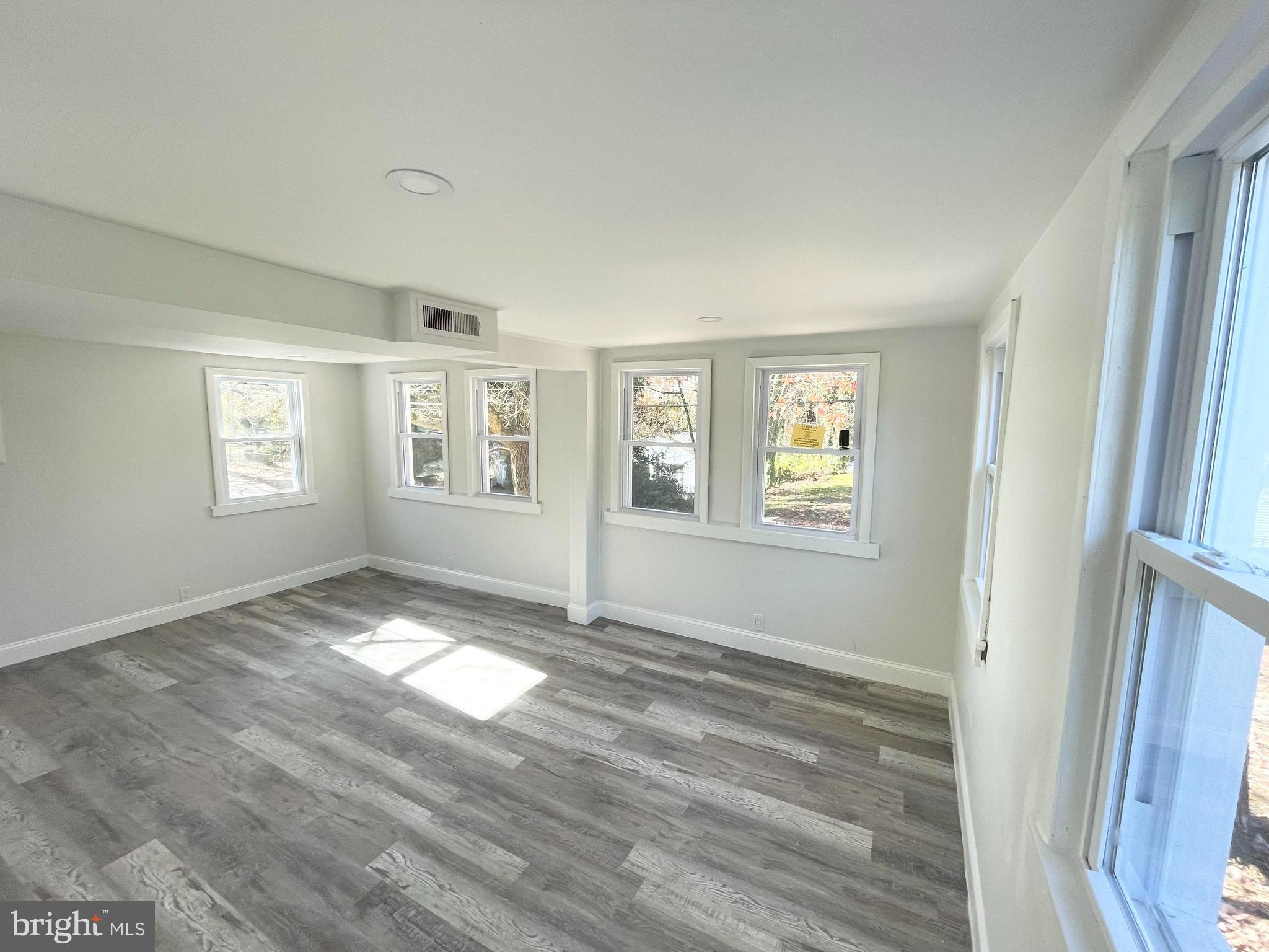 253 Harding Avenue Clementon, NJ 08021 - Photo 17 of 42 Gallery Image 17
