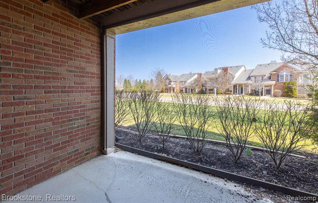 5292 Brookemonte Circle Rochester, MI 48306 - Photo 33 of 55