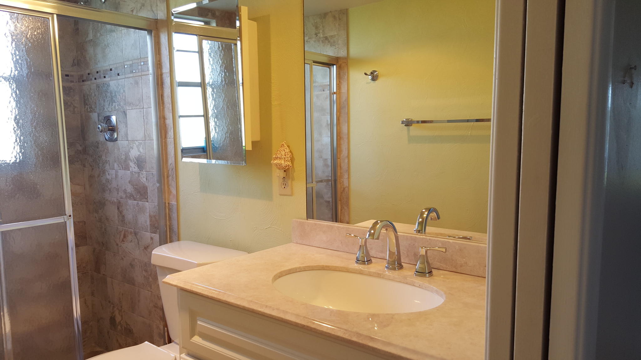 1036 Exeter Boca Raton, FL 33434 - Photo 9 of 21 2016-11-21 13.58.53