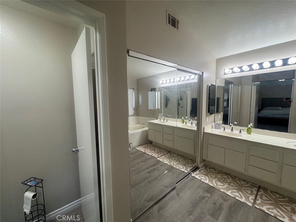 1059 Silvercreek Road Corona, CA 92882 - Photo 44 of 54