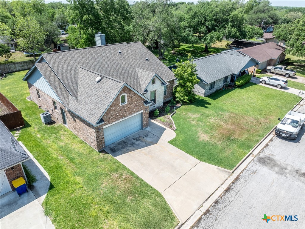 1338 Donovan Street Gonzales, TX 78629 - Photo 23 of 24 an aerial view of a house