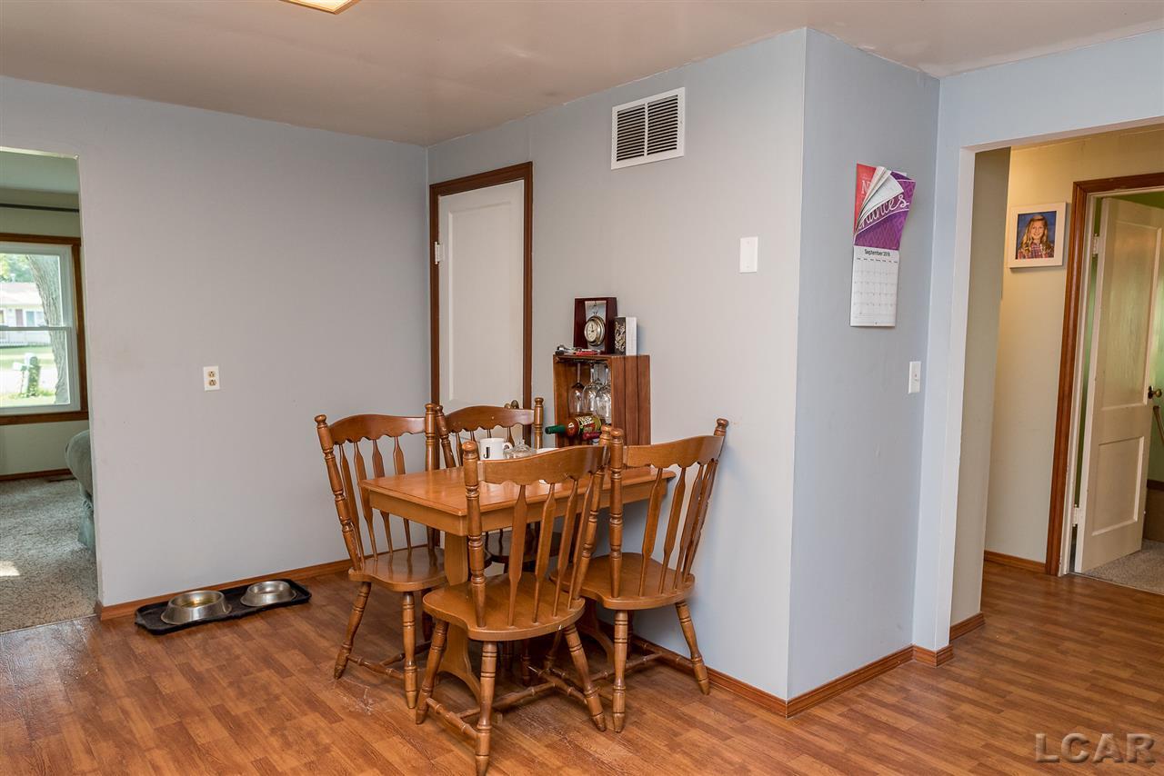 2902 East Carleton Road Adrian, MI 49221 - Photo 8 of 36 31358784-7.JPG