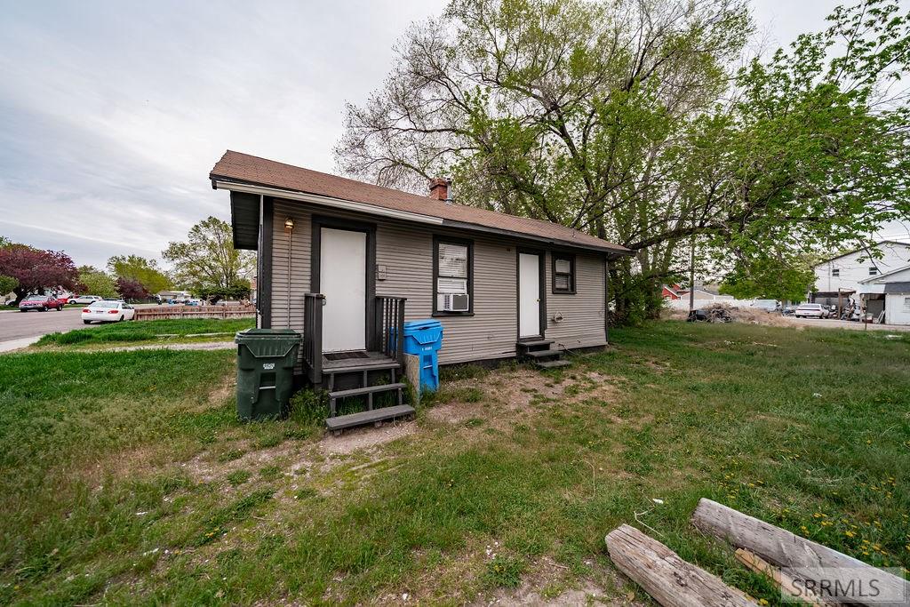 116 Park Avenue Pocatello, ID 83201 - Photo 2 of 11