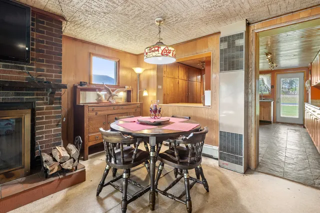 $315,000 | 11131 County Road 215, Grand Junction, MI 49056