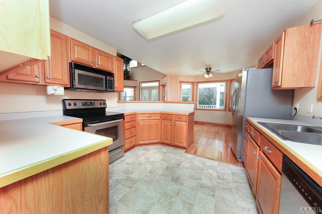 546 Swamp Road Hertford, NC 27944 - Photo 16 of 48 Efficiently designed