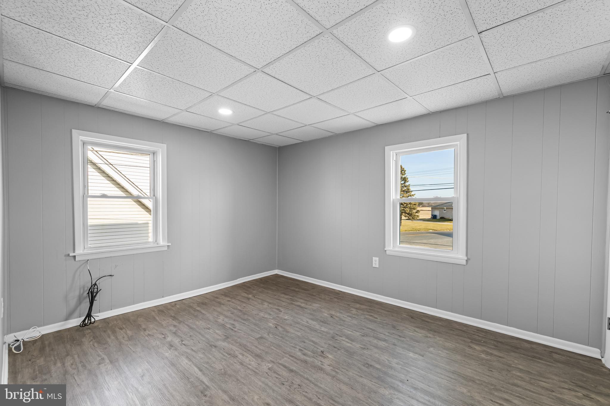 1480 Seven Valleys Road, Unit 2 York, PA 17408 - Photo 8 of 19 an empty room with a window