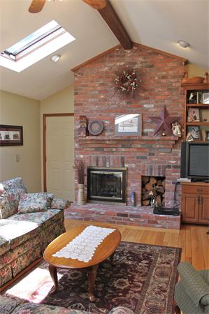 504 Shaker Road Westfield, MA 01085 - Photo 8 of 30 Gallery Image 8