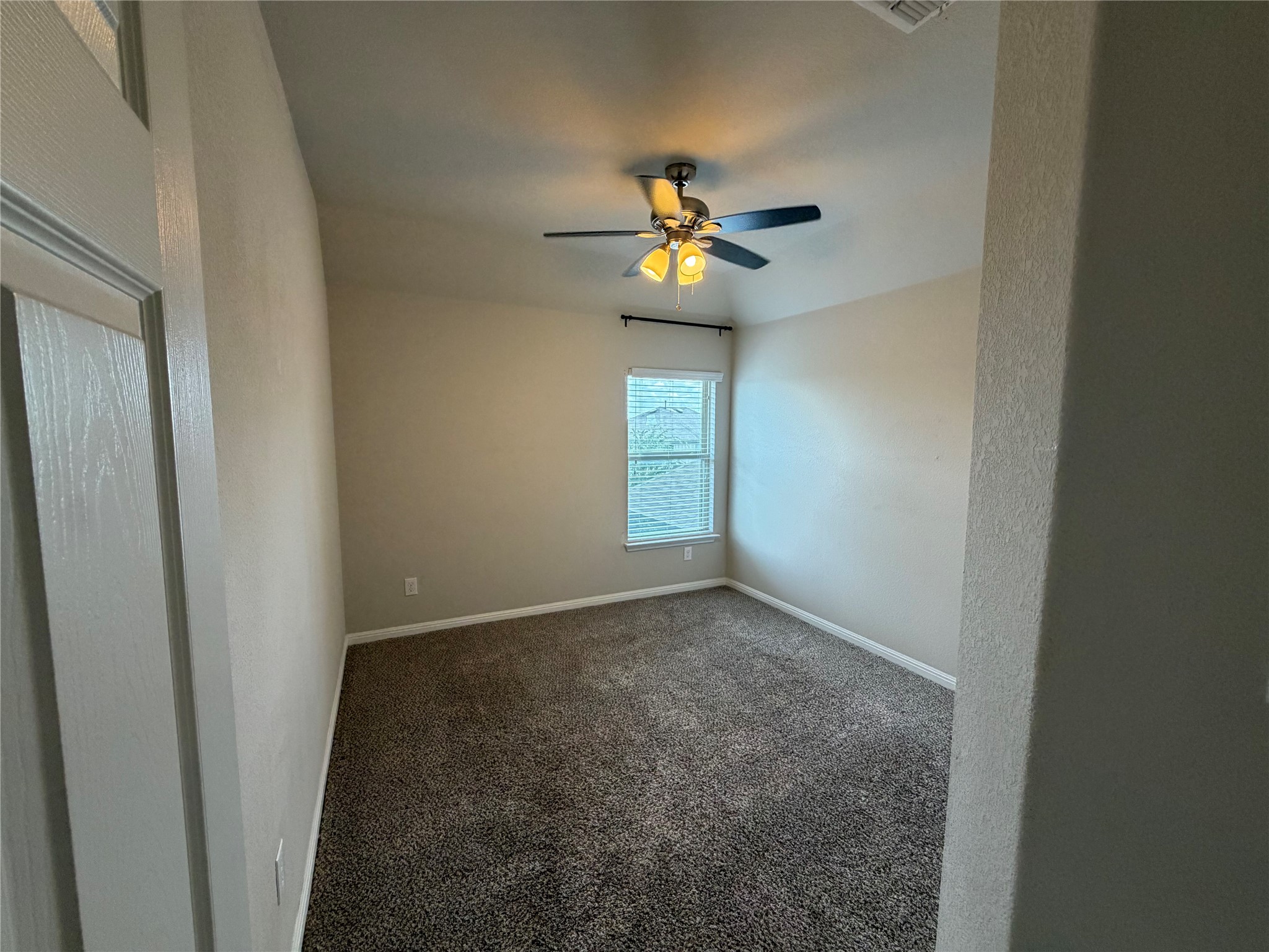 13221 Olivers Way Manchaca, TX 78652 - Photo 15 of 21