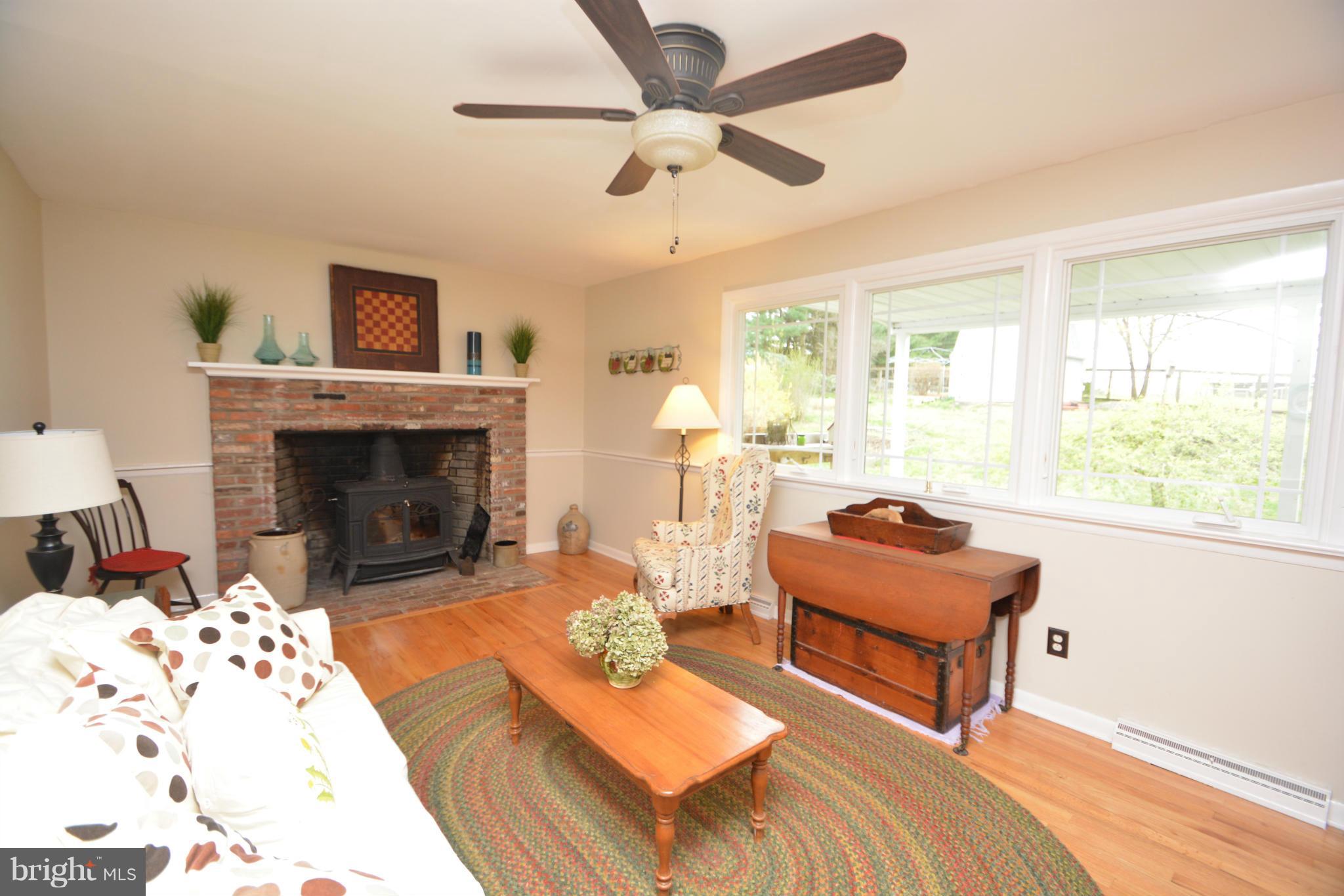 2983 Appleton Road Elkton, MD 21921 - Photo 5 of 30 Living Room