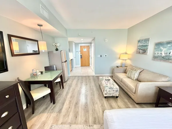 $188,000 | 9800 Grand Sandestin Boulevard, Unit 5718, Miramar Beach, FL 32550