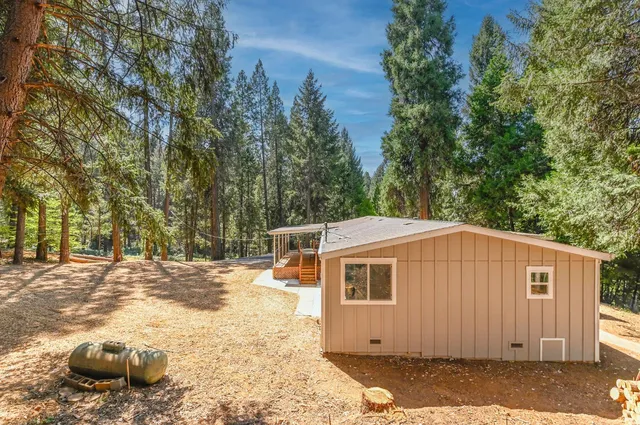 $399,000 | 16320 Pioneer Creek Road, Pioneer, CA 95666