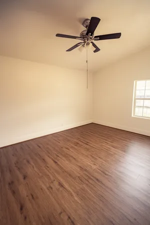 $1,900 | 17319 Wells Drive, Unit CR115, Pearland, TX 77584