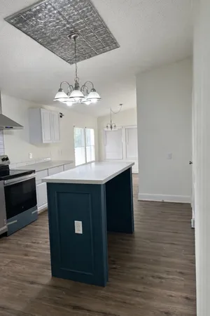$1,900 | 17319 Wells Drive, Unit CR115, Pearland, TX 77584