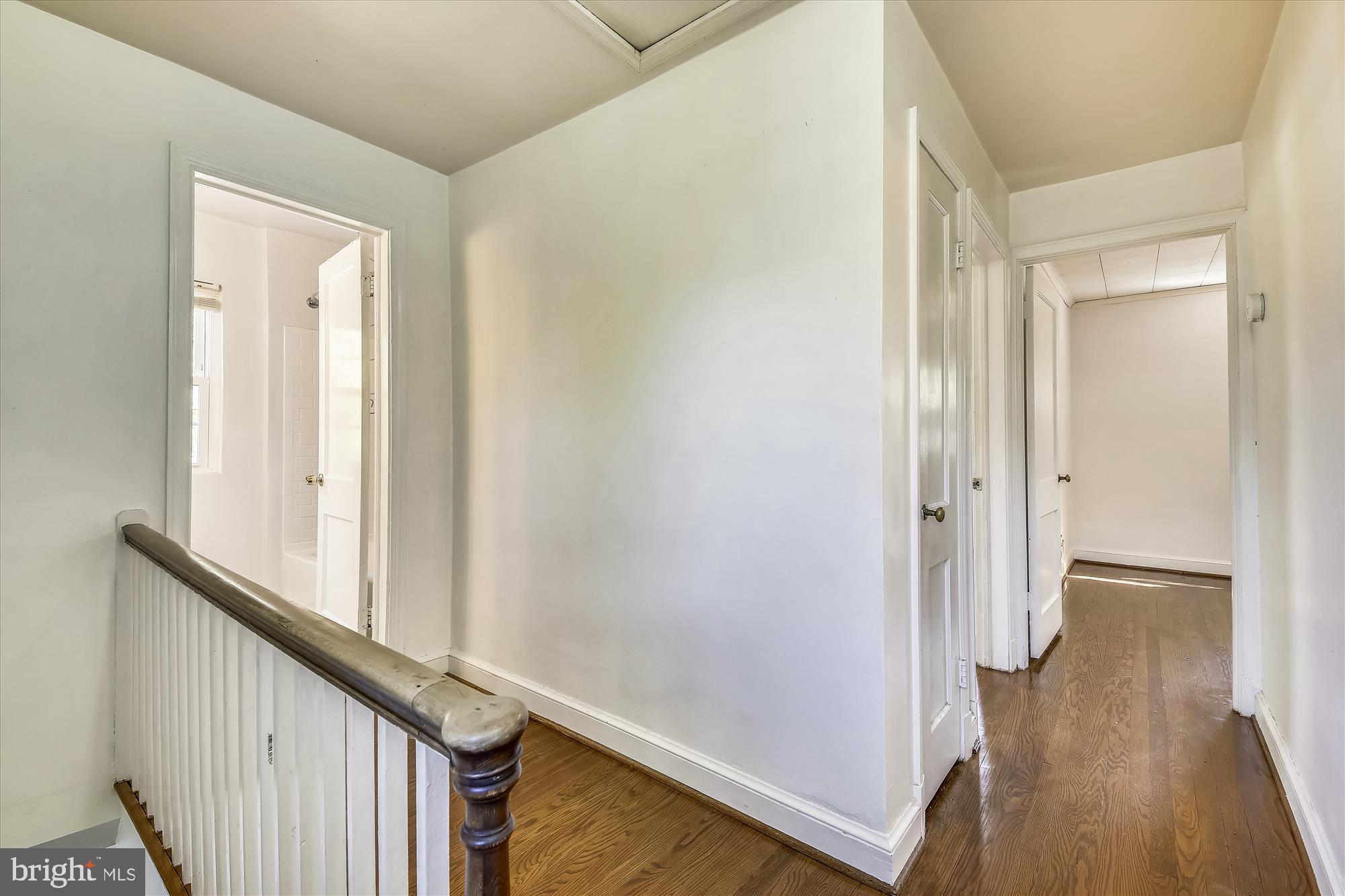 11612 Grandview Avenue Silver Spring, MD 20902 - Photo 20 of 29 Upper Hall