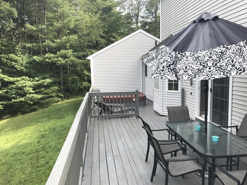 102 H Foote Road Charlton, MA 01507 - Photo 12 of 18