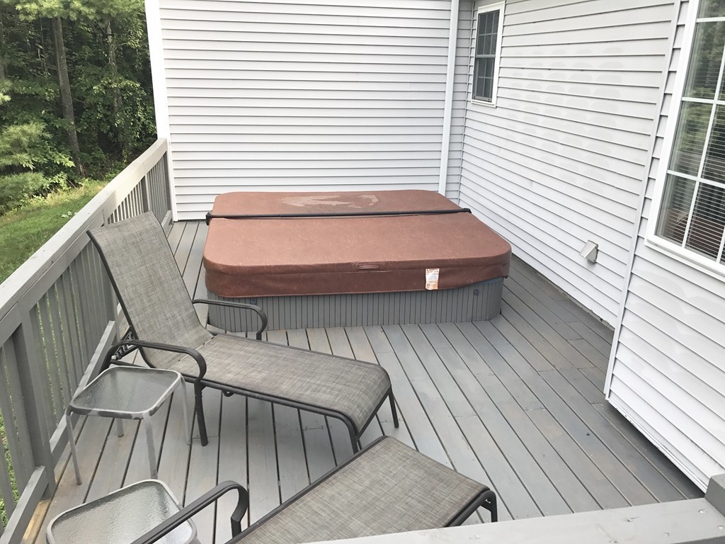 102 H Foote Road Charlton, MA 01507 - Photo 13 of 18