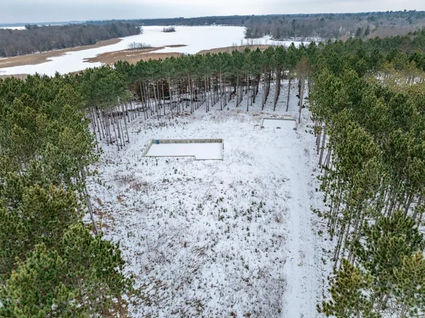 $999,000 | W4275 Mays, Necedah, WI 54646