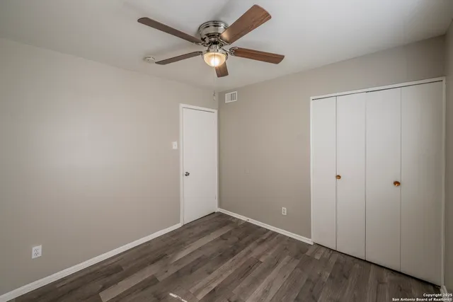 $1,800 | 411 Laddie Place, San Antonio, TX 78201