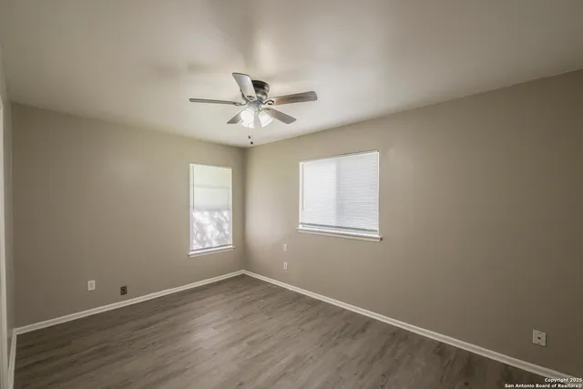 $1,800 | 411 Laddie Place, San Antonio, TX 78201