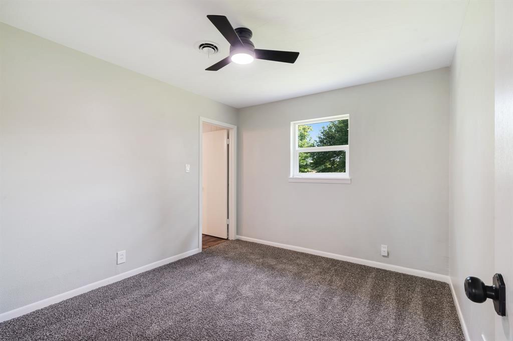 3815 Jefferson Road Paris, TX 75462 - Photo 11 of 21