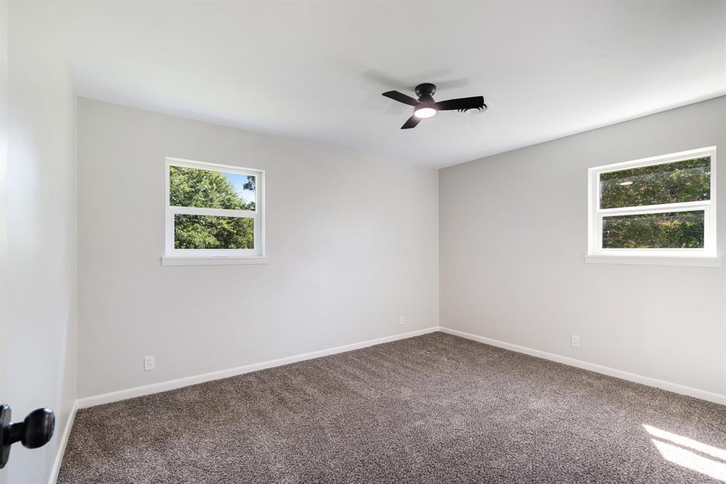 3815 Jefferson Road Paris, TX 75462 - Photo 8 of 21